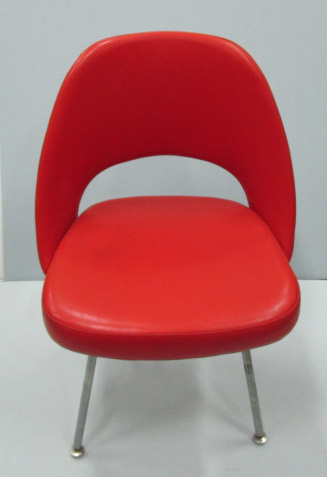 (Chair)