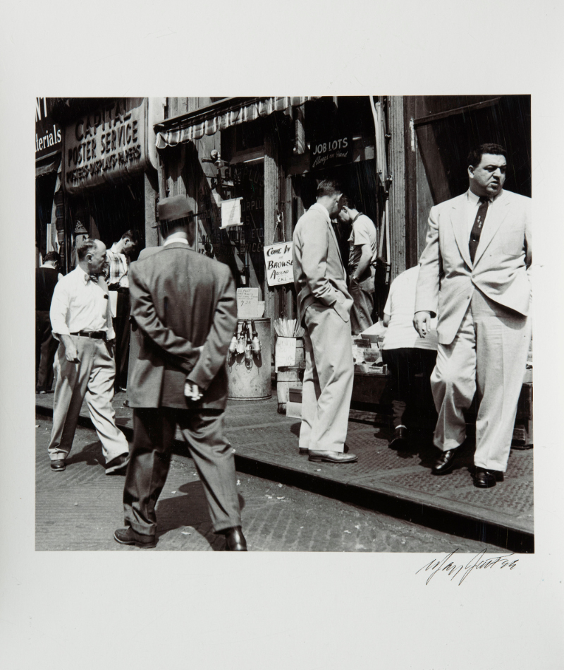 Men Shopping, Canal Street