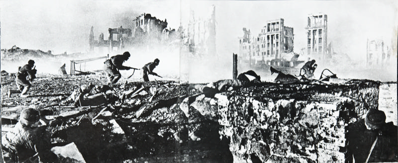 Storming A House from the series Stalingrad